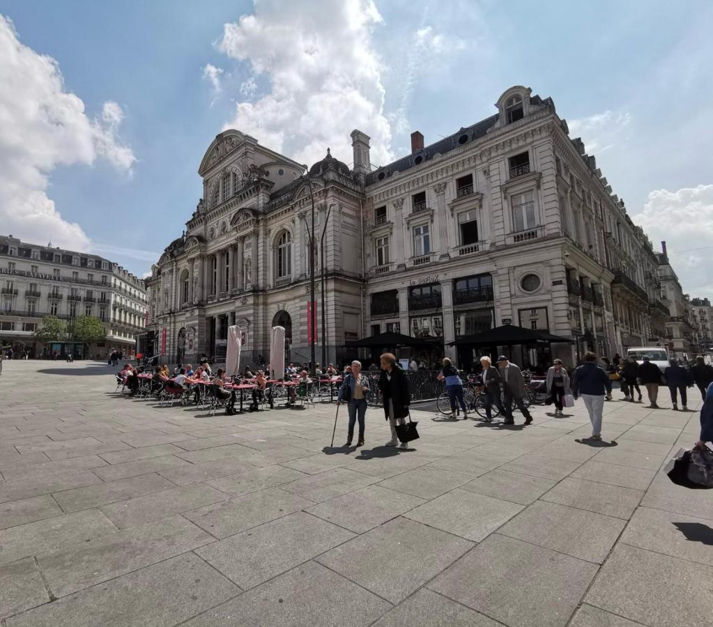 Prestige At Place Du Ralliement * Angers